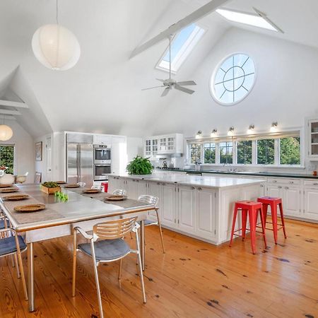 Large Modern North Fork Barn:Vineyards In Backyard, Harbes Farms Villa Mattituck Exterior foto