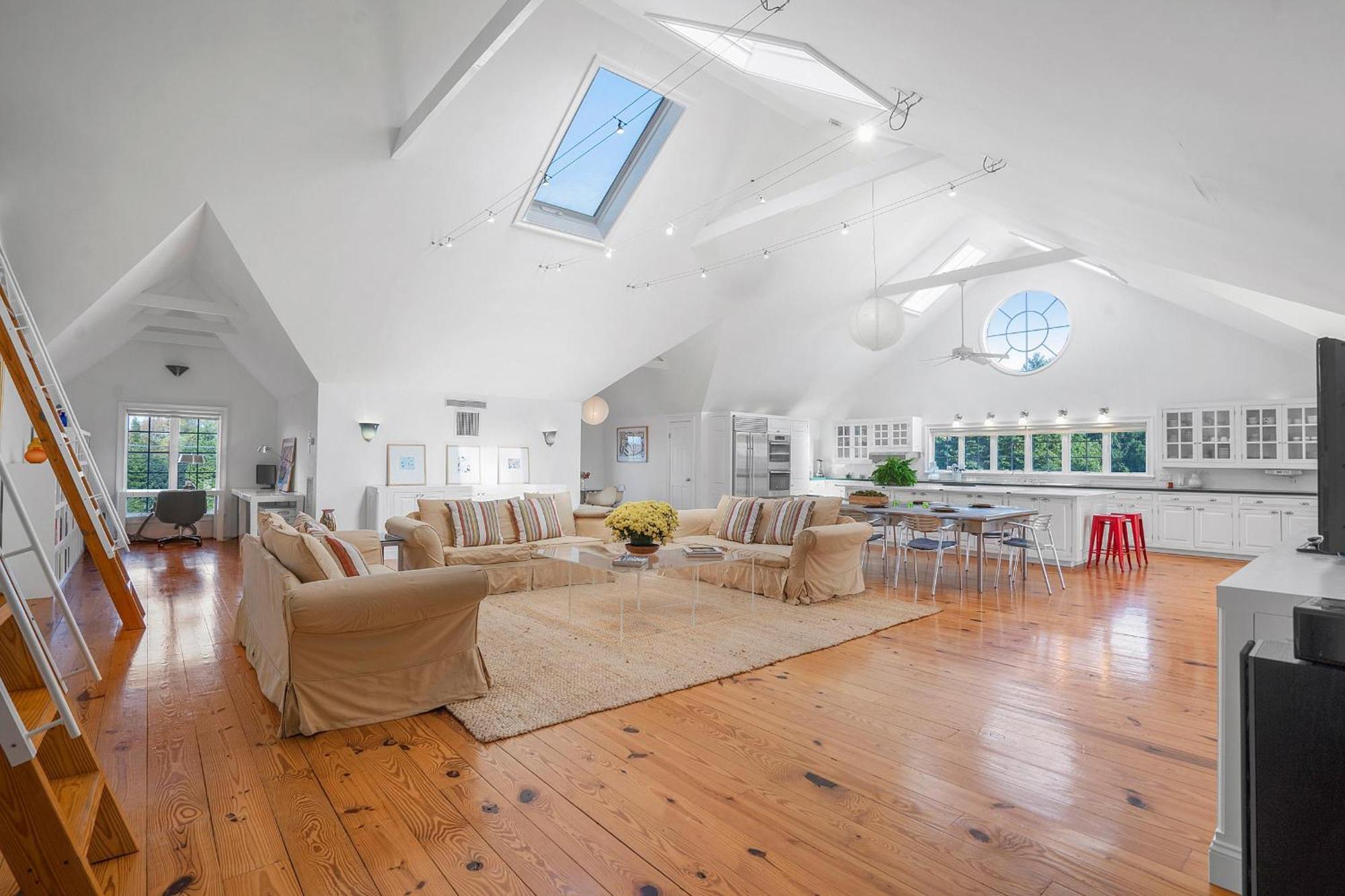 Large Modern North Fork Barn:Vineyards In Backyard, Harbes Farms Villa Mattituck Exterior foto