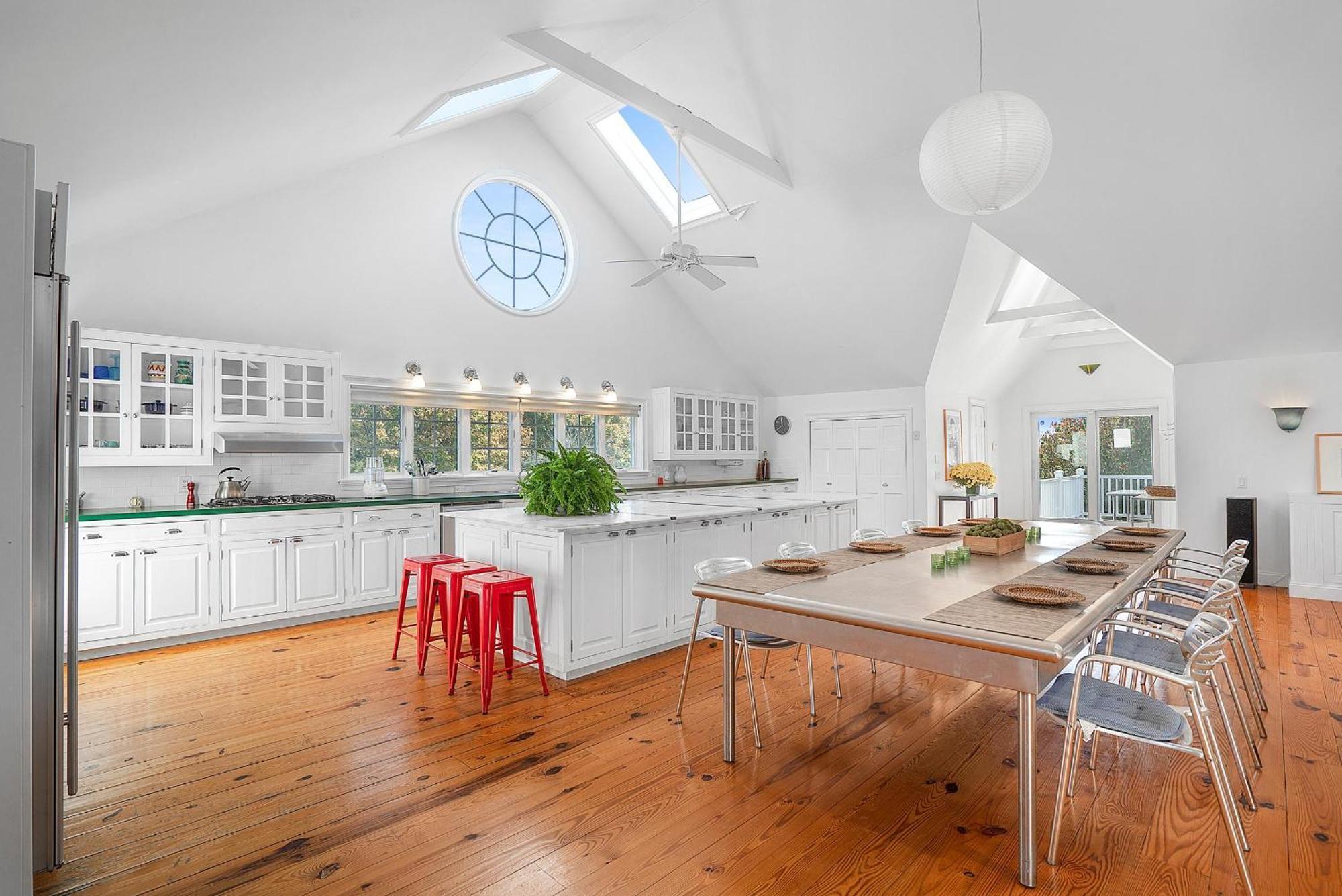 Large Modern North Fork Barn:Vineyards In Backyard, Harbes Farms Villa Mattituck Exterior foto